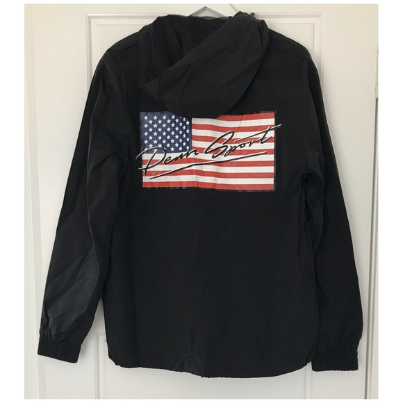 Penn Sport // Men’s Full-zip Polyester Windbreaker - Picture 2 of 5